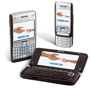 Illustration for article titled Dual-Screened Nokia E90 Communicator Sees the Light of Day